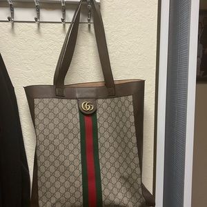 Gucci tote bag
